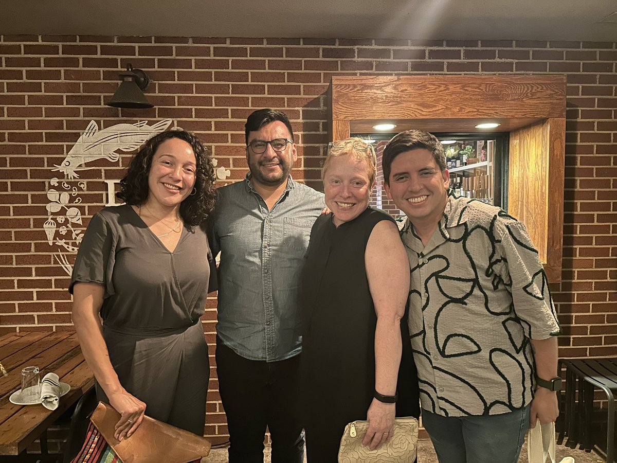 MRCuellar's tweet photo. Last week, I was able to share my work on #UndocumentedTales by Armando Ibáñez at UT Austin. Great conversations with amazing graduate students and colleagues. Thank you Kelly McDonough and Enzo Vazquez for the invitation. https://t.co/4ZDQ7QizKj