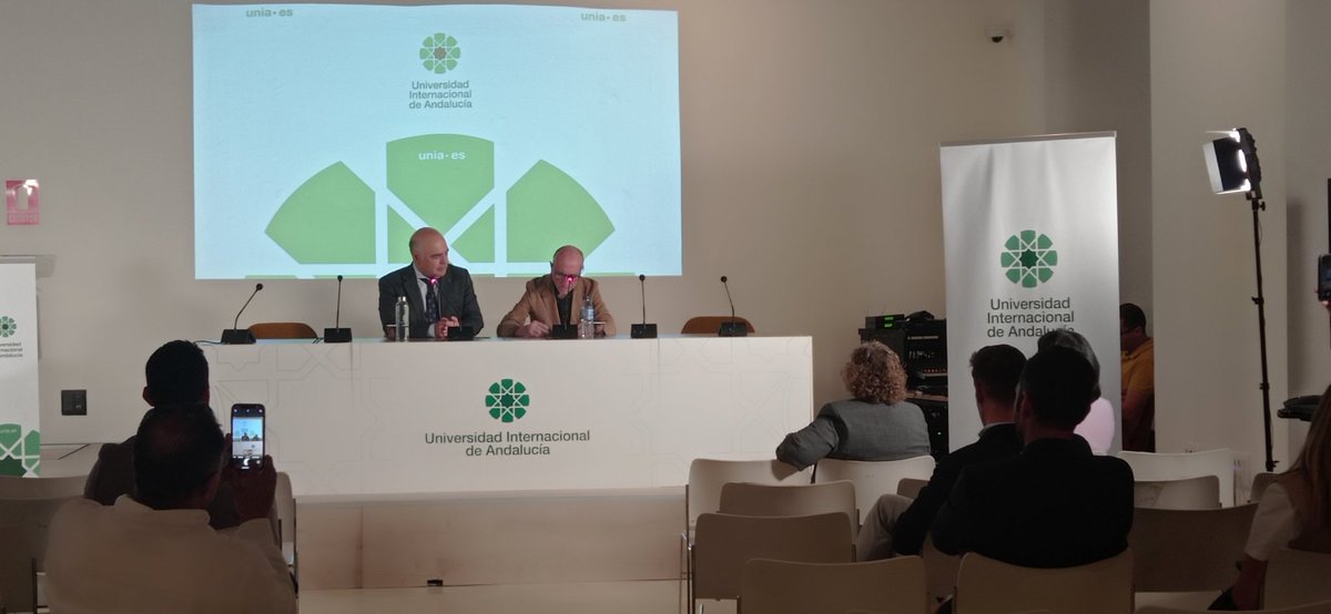normatorher's tweet photo. Cierre con éxito el II Congreso Iberoamericano de Tecnologías Emergentes 
e Innovación Educativa con datos de participación muy altas. Clausuran su Presidente Manuel Cebrián de la Cerna y el Secretario Francisco José  Rey
#HispanoamericaTic24
@UNIAuniversidad
@InfoUMA
@uanl https://t.co/Yn7uQCJ0Gh
