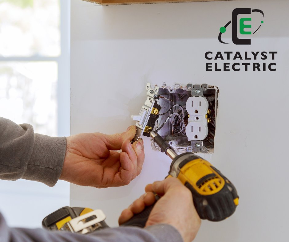 CatalystElec's tweet image. 🔌 Minor issue or major overhaul, our residential repair services cover it all. Find your fix at CatalystElectric.com. #HomeRepair #TrustedTechnicians