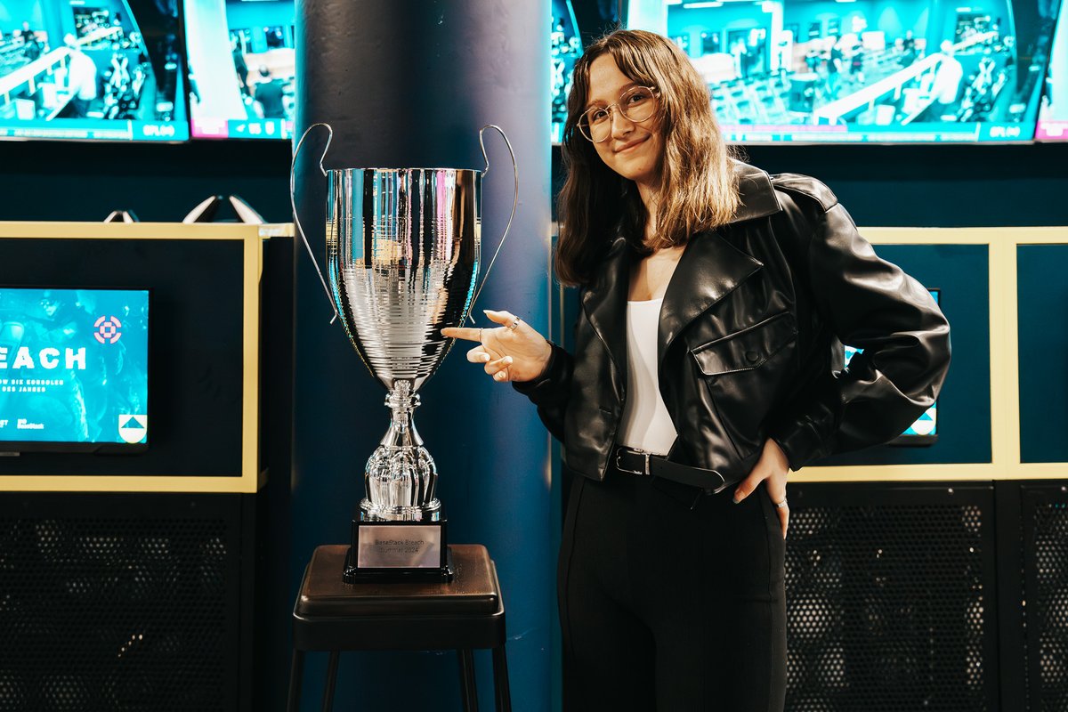 TARGET Esports tweet media