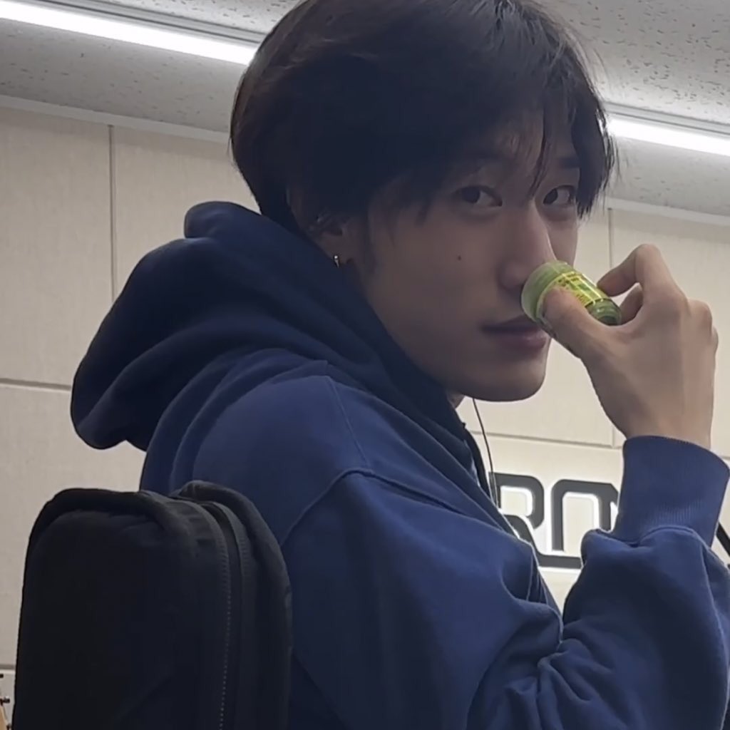 .             โป๊ยเซียน                              หงส์ไทย