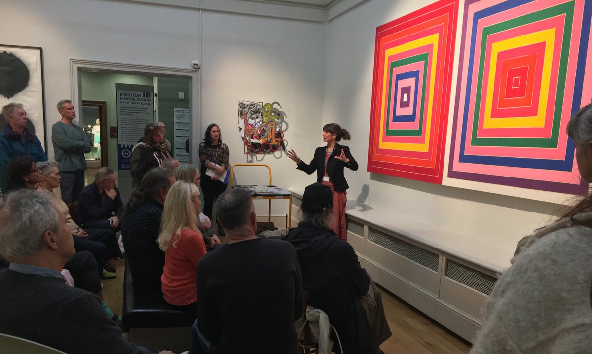 Saschaloske's tweet photo. At work, but I am talking about something other than the Regency.
American abstract art in @BrightonMuseums, a bequest made in 1997 by Paul Heyer.
#FrankStella #DonaldSulton #LarryPoons #AlexanderCalder #JulesOlitski https://t.co/73hz8KSMW7