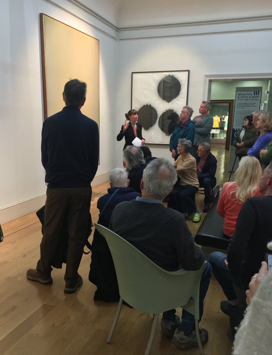 Saschaloske's tweet photo. At work, but I am talking about something other than the Regency.
American abstract art in @BrightonMuseums, a bequest made in 1997 by Paul Heyer.
#FrankStella #DonaldSulton #LarryPoons #AlexanderCalder #JulesOlitski https://t.co/73hz8KSMW7