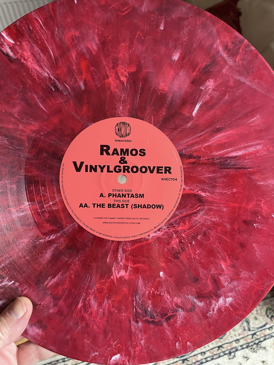 ScottAttrill's tweet photo. Stunning piece of vinylโฆ. Limited edition press of the first ever track I was involved with on Hectic recordsโฆ go get them from Kniteforce ๐ถ๐ต๐ถ๐ตโค๏ธ๐ #vinyl #hecticrecords #vinylgroover #ramos #phantasm #thebeast https://t.co/HzZcoBsBnS