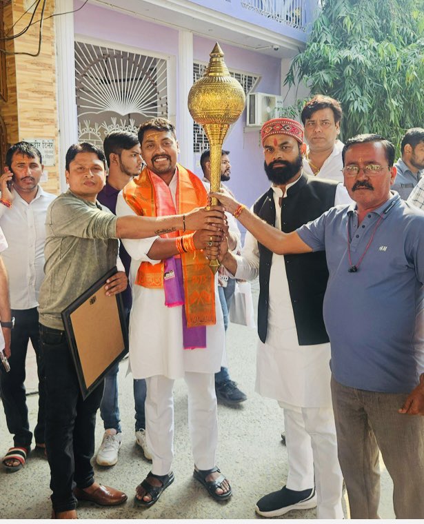 Sandeephindu's tweet photo. #जय_भाजपा_तय_भाजपा 

#भाजपा शीर्ष नेतृत्व द्वारा #खैर_विधानसभा_क्षेत्र से छोटे भाई पूर्व सांसद स्व० राजवीर दिलेर जी के सुपुत्र श्री सुरेंद्र दिलेर जी को #भाजपा_प्रत्याशी बनाए जाने पर हार्दिक बधाई एवं जीत की अग्रिम शुभकामनाएं https://t.co/Br9DY1ok02