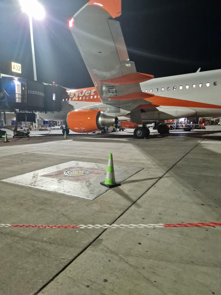 Athens ---> London 🛩

Over and out for this trip