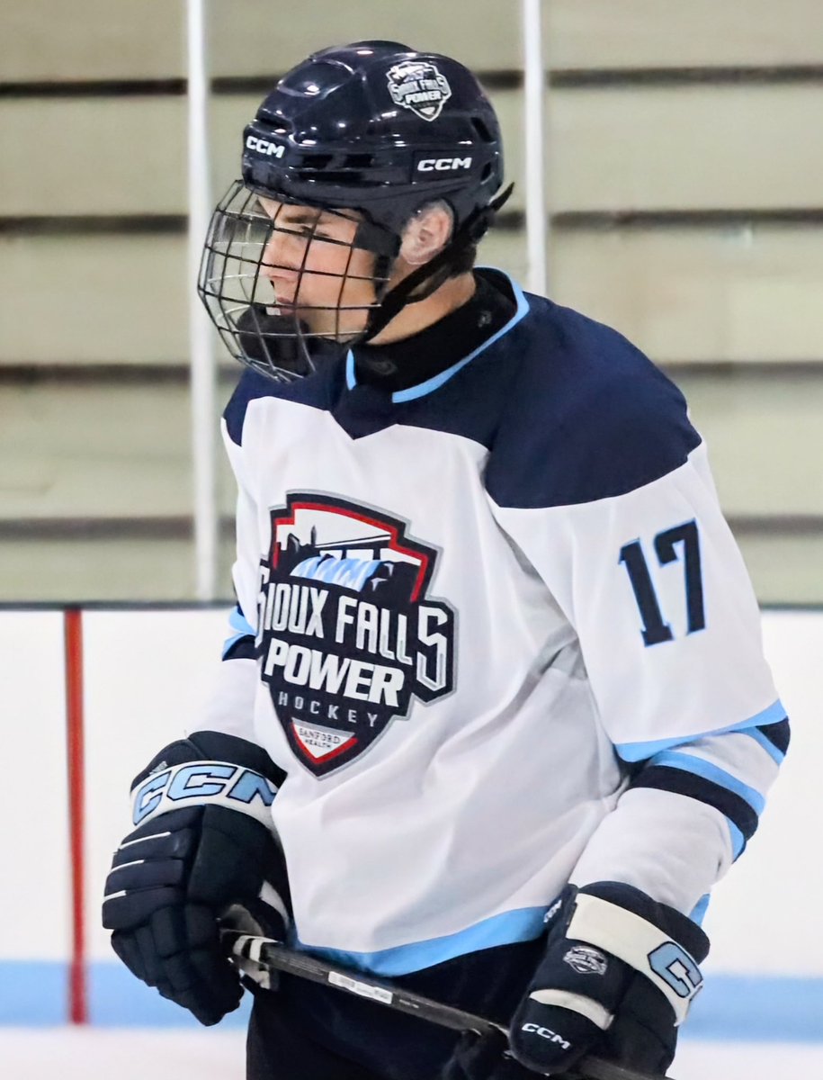 MNHockeyLife's tweet photo. Tyler Potter (Emily, MN) has 25 points in 17 games for Sioux Falls Power 15U. The 2009 DOB is a big forward that uses his body effectively in the muddy areas of the ice and possesses good hands in tight. 
📸 @Romuald_Images https://t.co/rvzk67dlrm