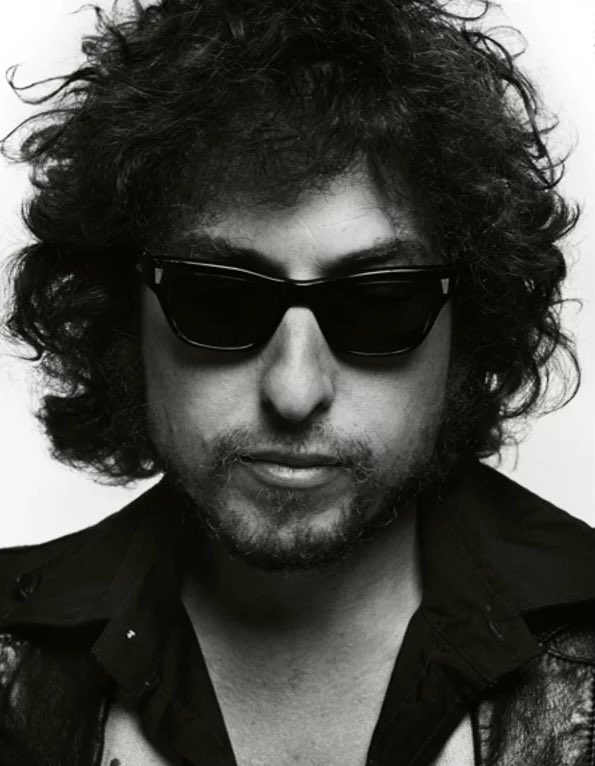 smokingsexxtion's tweet photo. bob dylan, shot by annie leibovitz, 1977 https://t.co/LZQQdcrW0a