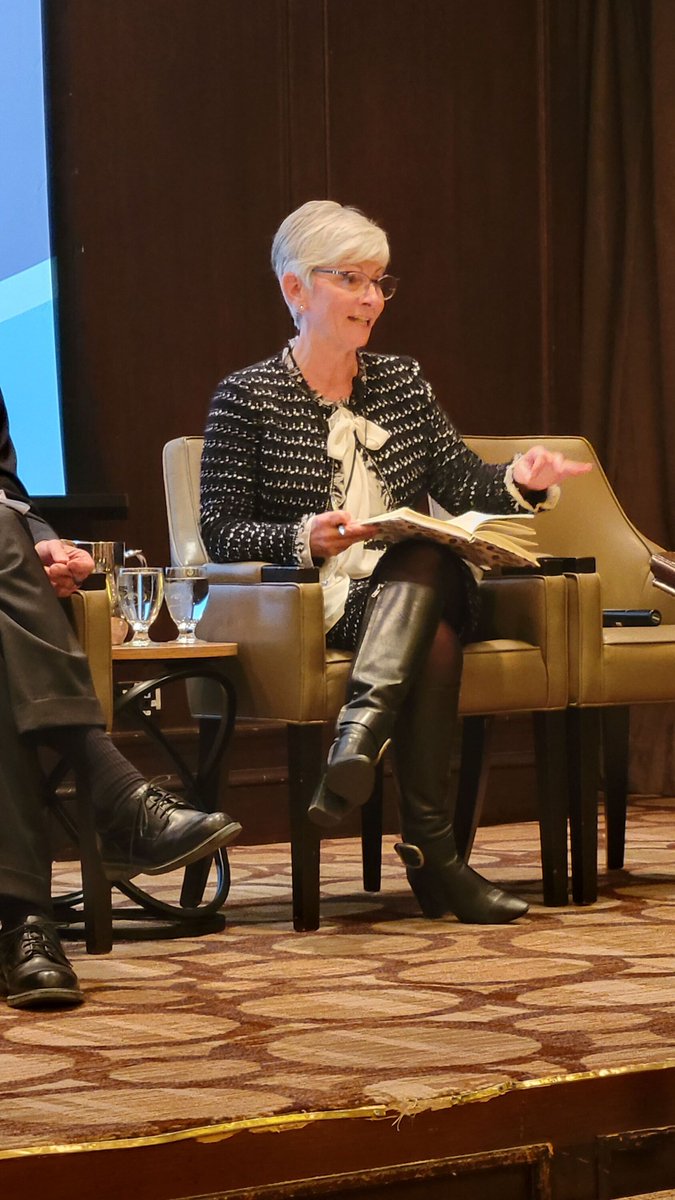 ABEnterprise's tweet photo. Thank you to the @CountyofGP team for having us at #InvestNW! 🙌 Business leaders discussed the Greenview economic corridor and the need for education to equip students with real-world skills as NW Polytechnic transitions. 🎓🔧 "Industry is what feeds us." - Rhonda Side 💼🌱 https://t.co/NCAj26fnGC