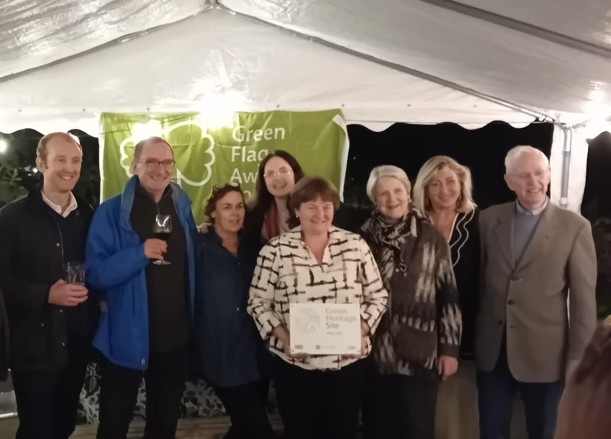 The Friends are 25 yrs old, didn’t we have a fab time celebrating at Parco café! The Trustees welcomed Friends old &amp; new. Here’s to many more years of gardening, award winning and gathering the community (and leaves!) <a href="/VauxWard/">Vauxhall Ward, Lambeth</a> <a href="/OvalLabour/">Oval Labour</a> <a href="/beinvauxhall/">beinvauxhall</a>