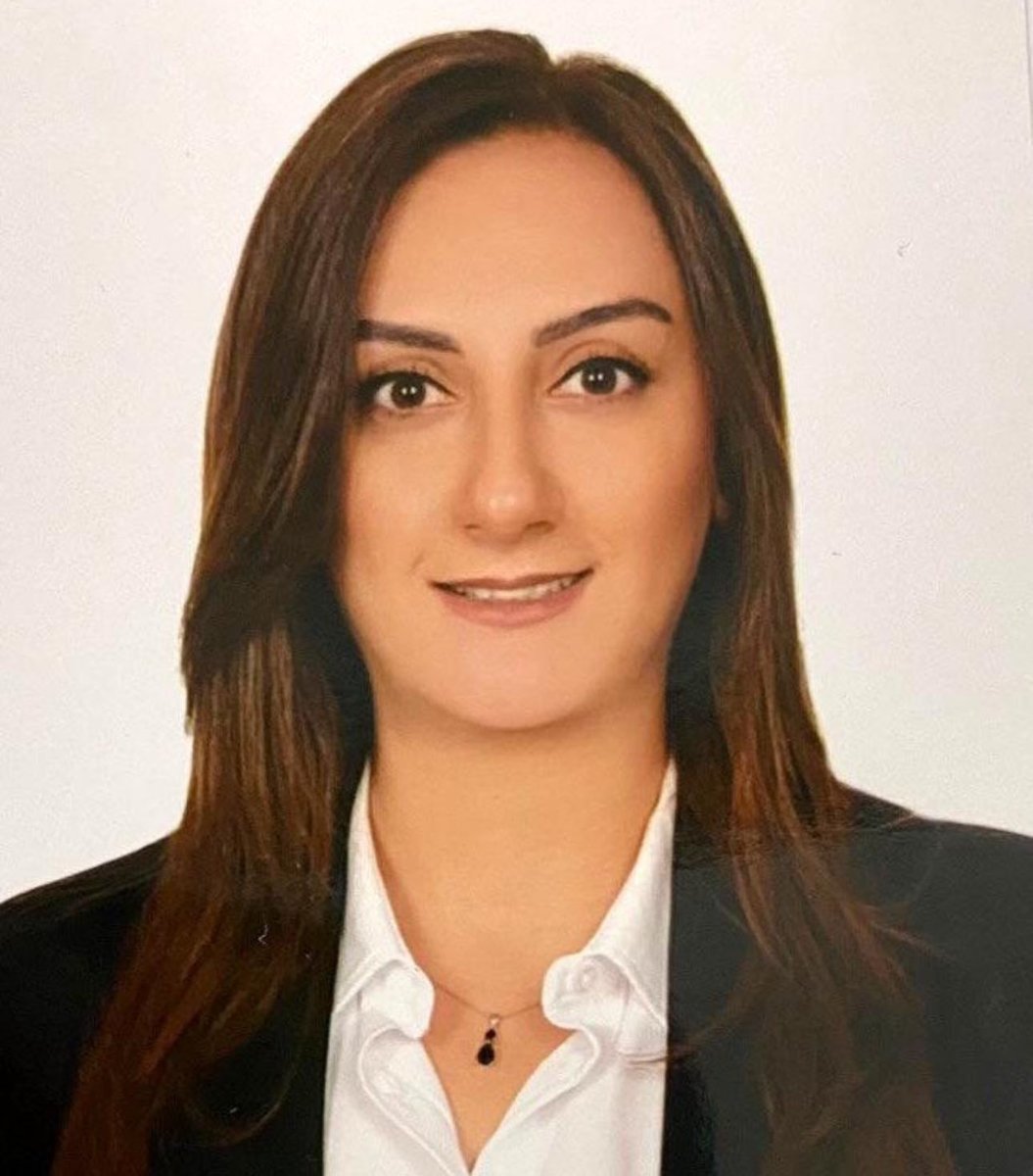 ustunezer's tweet photo. Gönüllümüz 
   ZAHİDE GÜÇLÜ
Acımız Sonsuzdur ‼️
Kızınız bizim de kızımızdır.
Sağlığından Eğitimine kadar
her şeyi ile Lösev’in emanetidir.
Bu aşağılık, insanlık dışı cinayetin hem azmettirenleri hem de senaristleri ölene kadar MÜCADELE EDECEĞİZ 
BİZ KAZANACAĞIZ https://t.co/xLDIPrrV8U