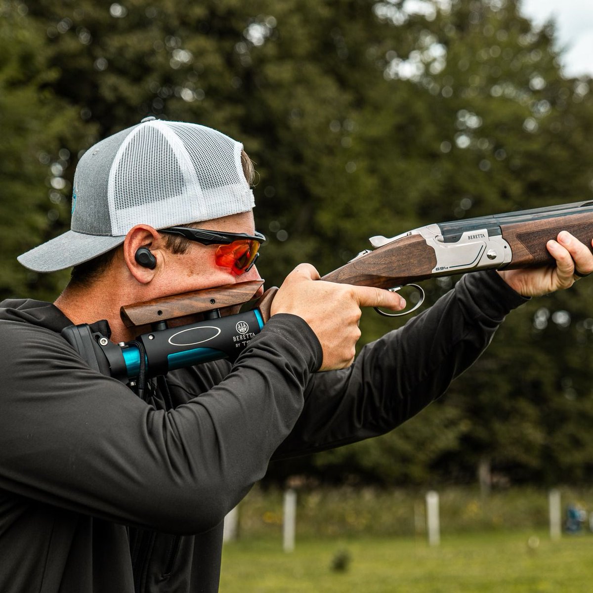 targetfocused's tweet photo. The Beretta 694 Pro Sporting with a TSK stock. Check out the review! https://t.co/V9Zn3iWBEc https://t.co/VZHbQVAJ1s