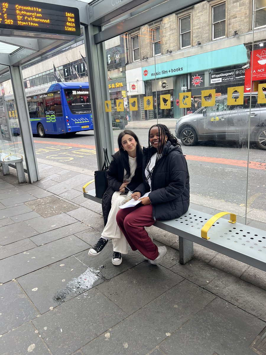 RosshallGeo's tweet photo. A great day with S4 as they completed an urban study using environmental surveys and traffic counts in Glasgow’s CBD, inner city and suburbs 🌇😄 @Rosshallmods @RosshallAcademy https://t.co/1eHk0nDWXA