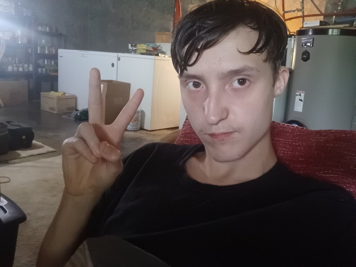 troywaldro3569's tweet photo. New improved videos and posts will be released on all my social media platforms this week! I hope you all enjoy a good weekend! Love you all ❤️ https://t.co/aGznEomlqx