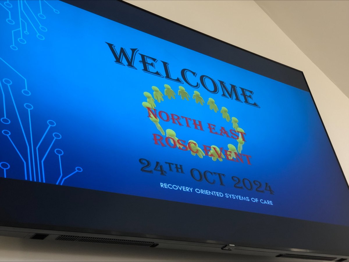 GlasgowCityADP's tweet photo. Great dev session today between Mental Health professionals &amp; @recovery_east, breaking down barriers with shared learning for all. Providing co-ordinated #ROSC is vital.  Strengthening ties, offering hope, healing and +ve futures. #MentalHealth  #HopeAndHealing #CoordinatedCare https://t.co/geA6oNGOiw