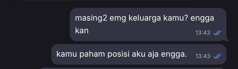 putanjaani's tweet photo. bener2 ngerasa beruntung, bersalah banget juga. maaf selalu nuntut kamu buat ngerti setiap masalah aku. padahal bukan salah kamu klo emg ga paham. makasi udh ga ninggalin aku padahal aku sering banget nyuruh kamu pergi🥺. I hope you truly become my 224 and the last🤍 https://t.co/T2wdsy1U1f