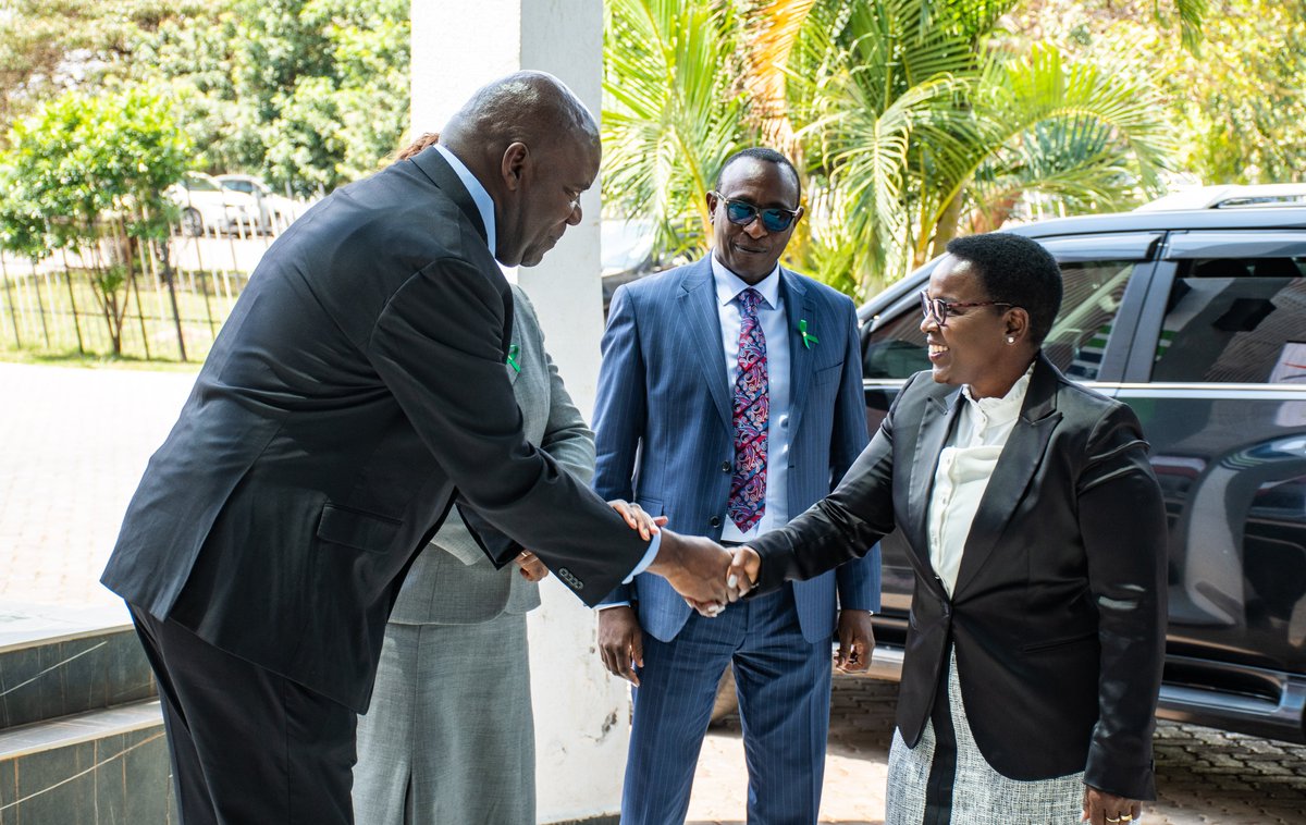 EdgeConventionC's tweet image. Thinking of hosting your next event with us? Call us on +254 792 888 111 0r +254 101 333 888 or Email us on info@theedge.co.ke for enquiries!
#CorrectionalServiceWeek #ConventionsNairobi #MentalHealthMatters #EventVenue #TheEdgeConventionCentre