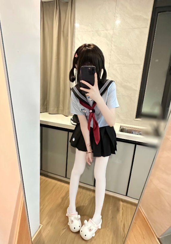 顶置 
这里是小钝
坐标郑州
欢迎女孩子互fo互转呀 
喜欢我请来过我🚪 
🚪188/288/520 
接线下纯绿半绿 
#爸爸活 #门槛 #门槛哥 #出租女友 #线下