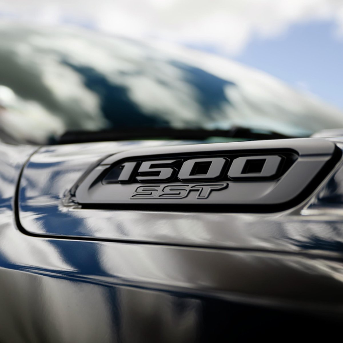 Central441's tweet photo. Just like its predecessor from the 1970’s, the Ram 1500 Warlock is part of Ram’s class-leading Sport Truck lineup. Featuring a bold grille with R-A-M lettering, 1-inch factory ride height lift, and the new, powerful 3.0-liter Hurricane Standard Output Straight-Six Turbo engine. https://t.co/BjsOM4n4p8