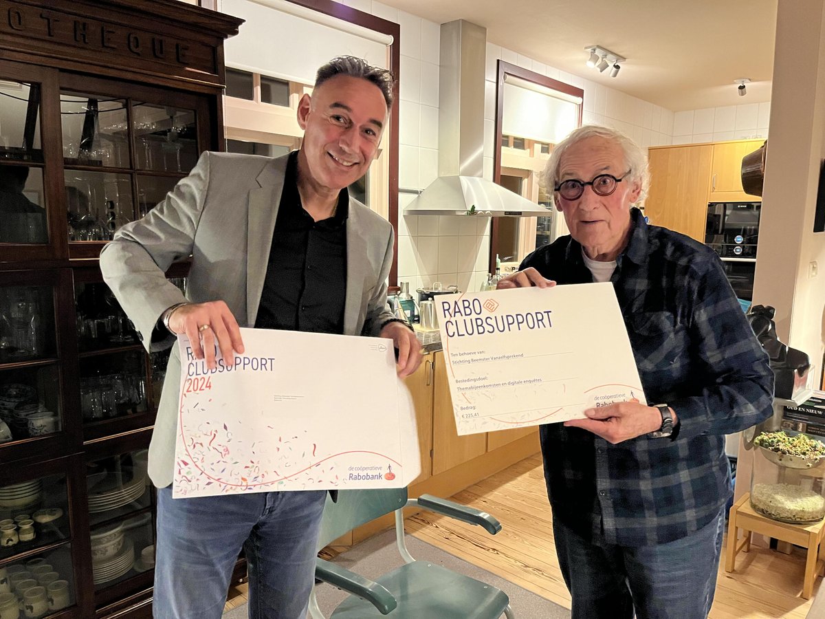 Ieder bedankt voor voor het stemmen op ons voor #raboclubssupport en de <a href="/Rabobank/">Rabobank</a> voor de ontvangst van de cheque!
#raboclubsupportNHN #decooperatieverabobank
