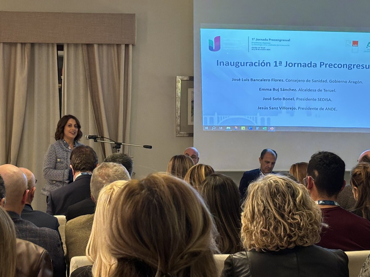 felomontesdeoca's tweet photo. Instantes de la Jornada precongresual en Teruel del #24CNH Nutrida asistencia. @ANDEorg @SEDISA_NET @SanzVillorejo @MercedesFerro @svaquero @manuelbgs https://t.co/EFSBDdQWm4