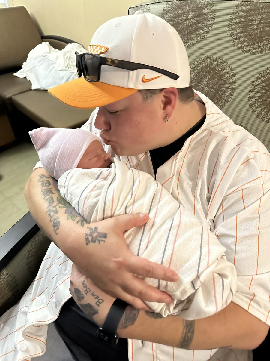 merri_amanda's tweet photo. Ezra is so perfect! I am already in love with him! He is going to be one spoiled nephew!🧡 https://t.co/ghjR2dpqFr