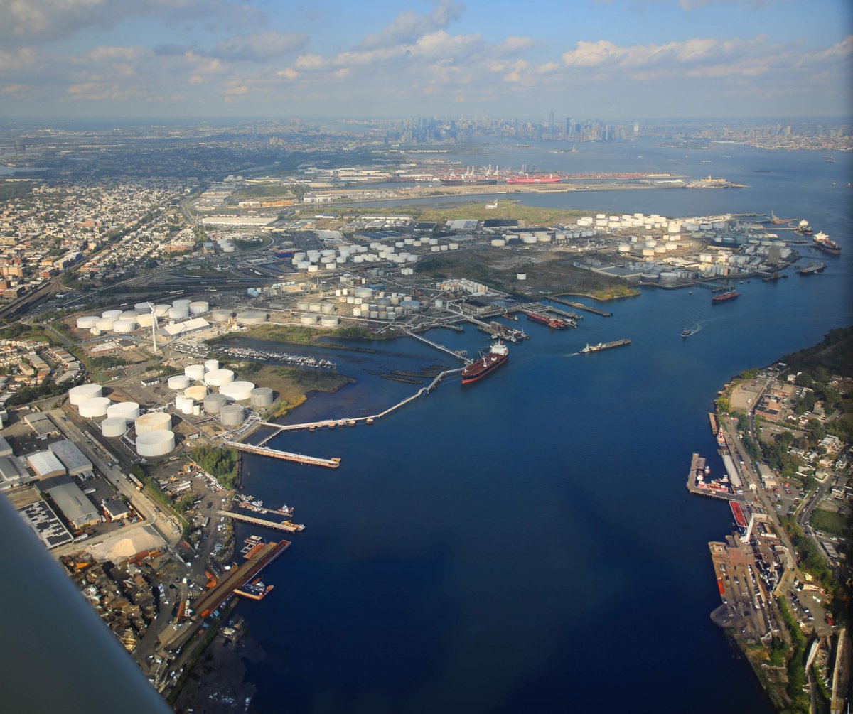 IMTT_Official's tweet photo. Bayonne Terminal Highlights!

Explore key features of our Bayonne, NJ terminal and learn more about how our operations drive success.

Learn more: https://t.co/nThZgTUa2S https://t.co/Art3lQzS5E