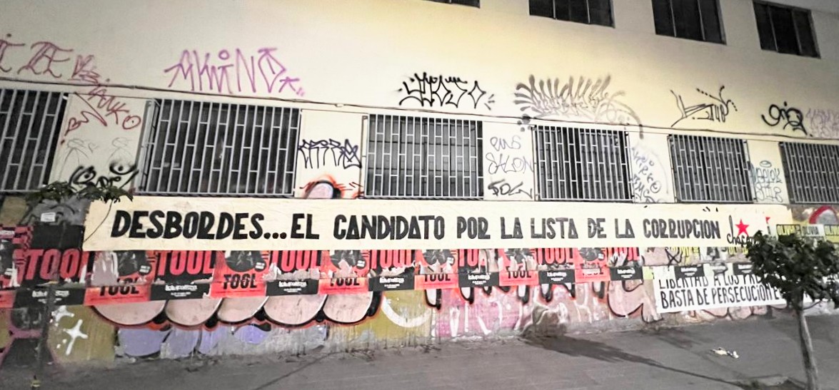 brigadachacon's tweet photo. 📍#PreguntaSeria  Sr Mario Desbordes @desbordes ,nos dicen que fiscalía ya lo cito a declarar como imputado por cohecho..
Irá a declarar antes o después de las elecciones ???? https://t.co/aClAMT0P5j