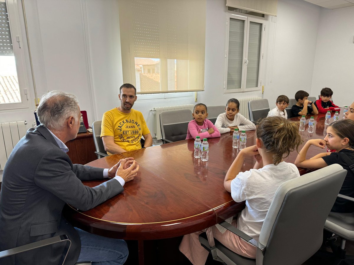 Herrera del Duque tweet media