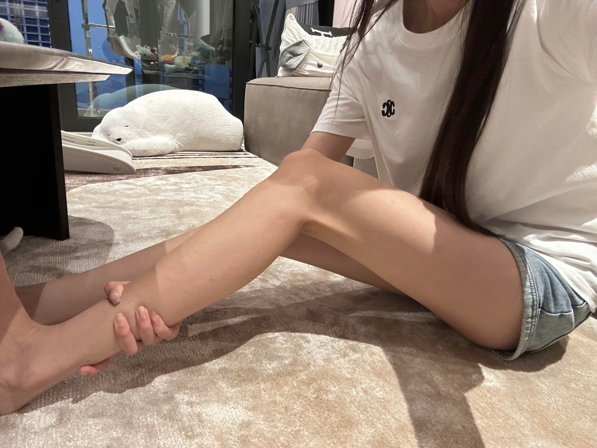 时间长不吃鸡奶 都瘦成细狗了~ https://t.co/nZ4Q2dC39m