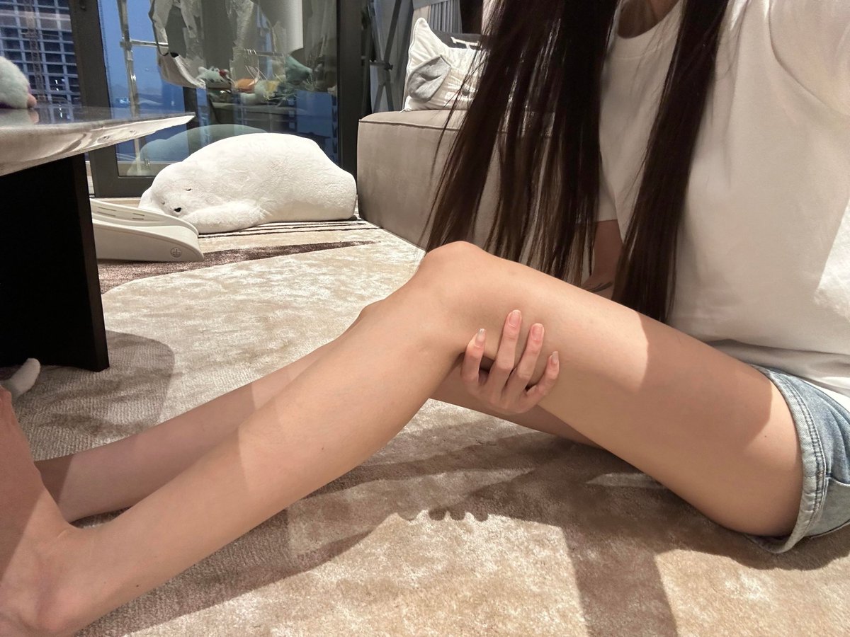 时间长不吃鸡奶 都瘦成细狗了~ https://t.co/nZ4Q2dC39m