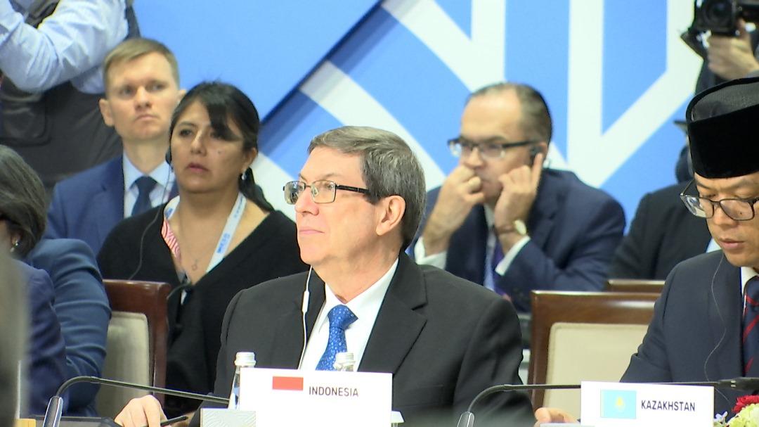 #Cuba ve con inmensa satisfacción como los #BRICS tienen entre sus prioridades el enfrentamiento a la actual crisis alimentaria y energética mundiales, con experiencias muy positivas, cuyos resultados han sido validados en muchos de sus países miembros.