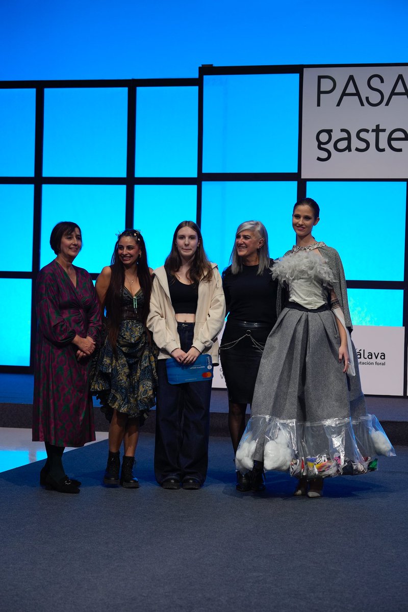 Pasarela Gasteiz On tweet media