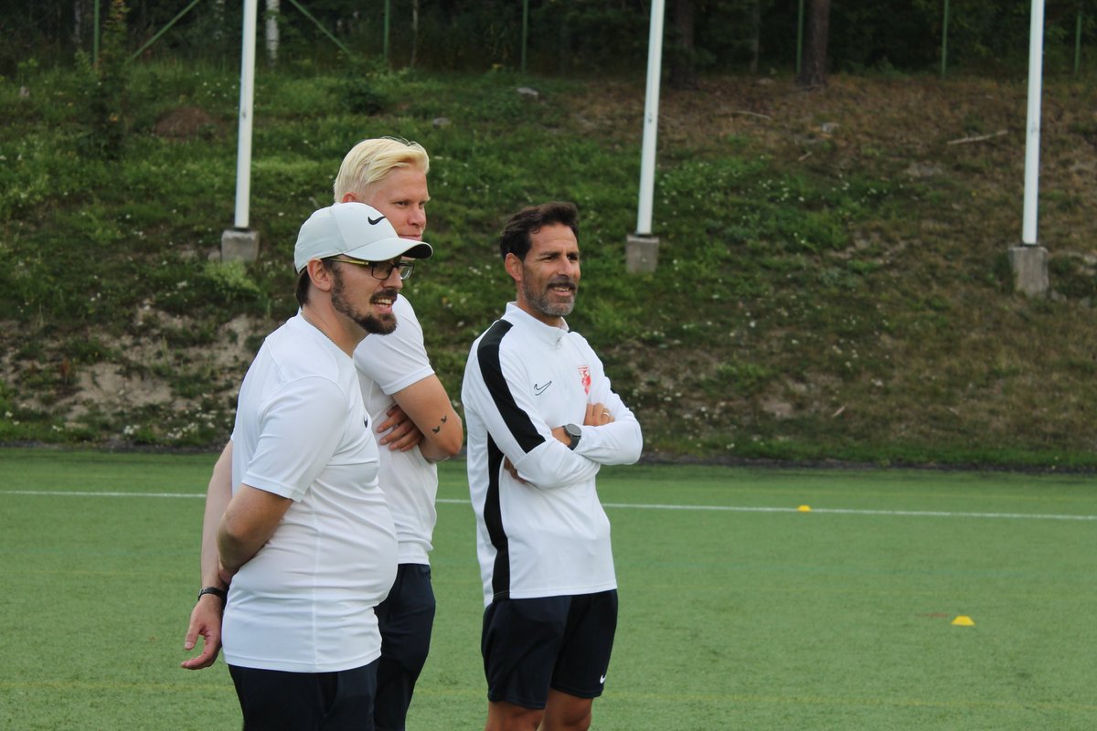 Amentado1's tweet photo. • A great football season arrived to the end here in Finland ⚽️.
.
Targets done ✅. 
.
Thanks to everyone involved 🤩.
.
Looking for 2025 season 👀.
.
.
📸 Veera Korjus.
.
.
#football #soccer #futbol #jalkapallo #finland https://t.co/R9pzw6vqpz