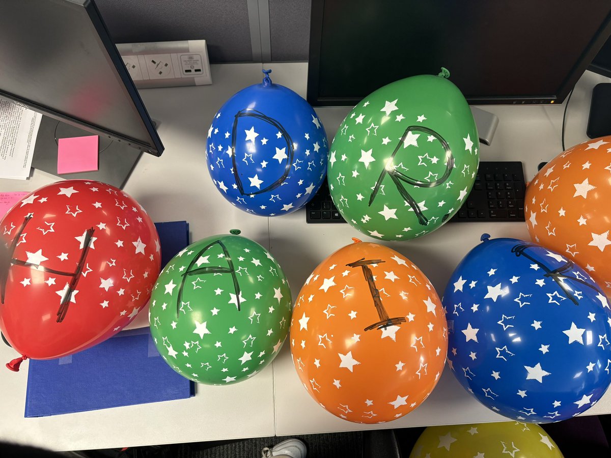 Molly Hair tweet media