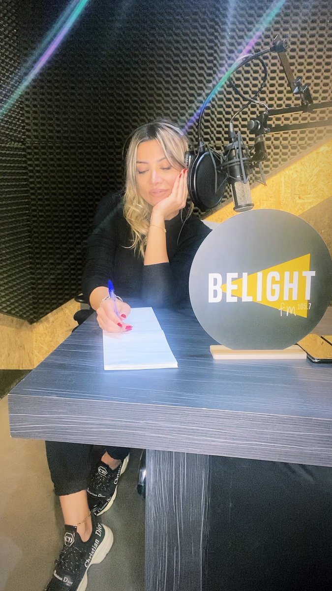 أسرار للنساء فقط مع نولا عازار tweet media