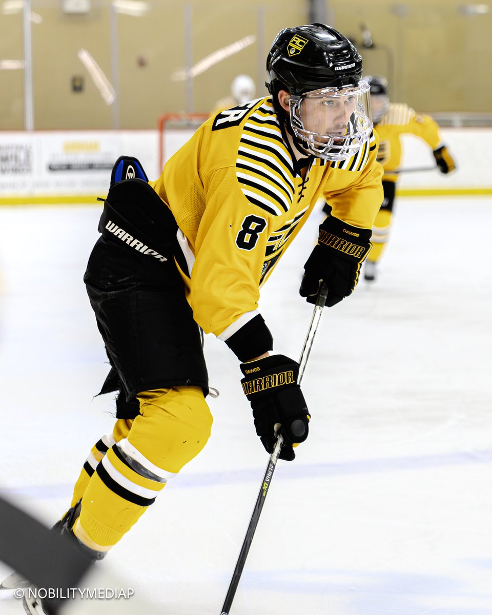 AdrianMD1Hockey's tweet photo. Locked in for a dawg fight.. Puck drop in 5 hours! 😤

📸 Nobility Media

#CommitToExcellence #W2D https://t.co/OJhvYbmvT8