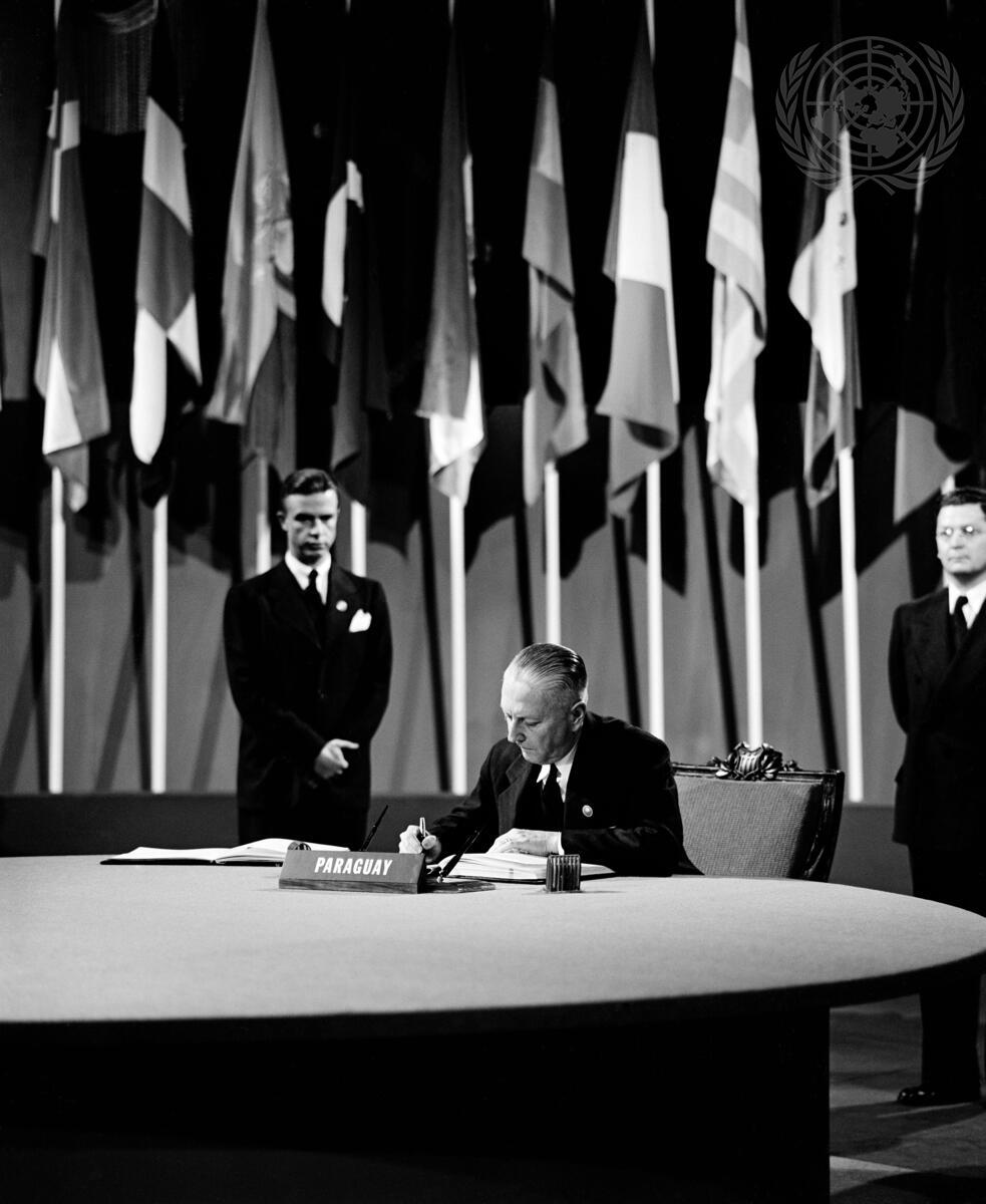 ParaguayONU's tweet photo. Hoy se conmemora el Día de las Naciones Unidas y la Misión Permanente del #Paraguay 🇵🇾 celebra ser parte de este sistema que, con representatividad mundial, promueve la paz y seguridad, el desarollo y los DDHH. https://t.co/mavCXJIUEW