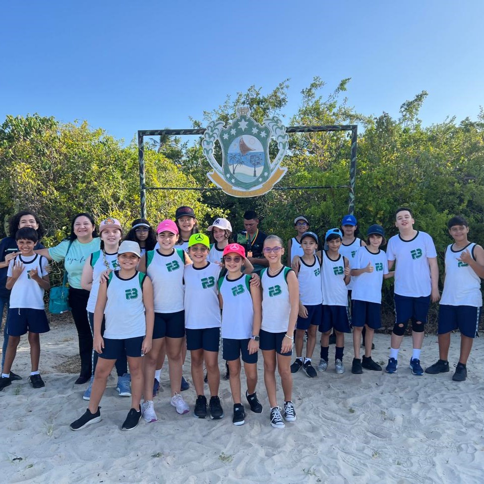 fariasbrito's tweet photo. Os alunos do FB vivenciaram uma experiência única na trilha ecológica, descobrindo de perto as maravilhas da natureza e aprendendo mais sobre sustentabilidade e preservação.

Um dia de muita aprendizagem ao ar livre! 🌳✨ https://t.co/JKFaPwZuDn