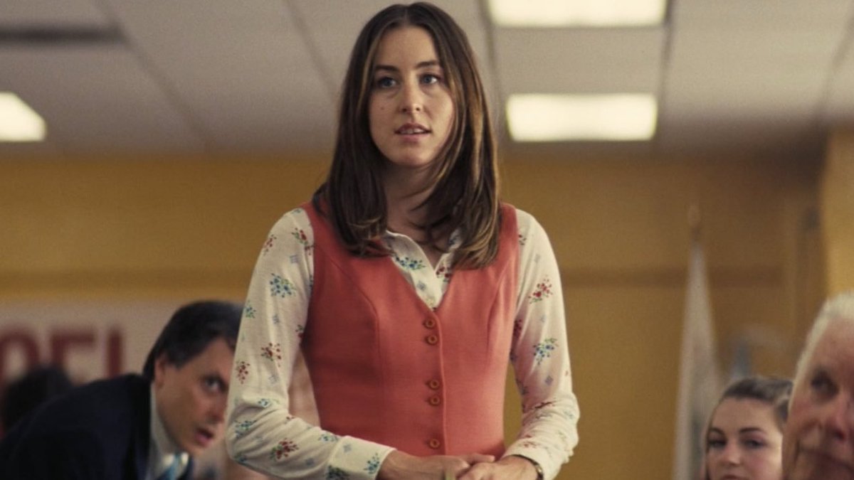 FilmUpdates's tweet photo. John Magaro joins Kelly Reichardt’s ‘THE MASTERMIND’ starring Josh O’Connor and Alana Haim.

The film centers on an audacious art heist amidst the backdrop of the Vietnam War. https://t.co/Hmb2cRdk88