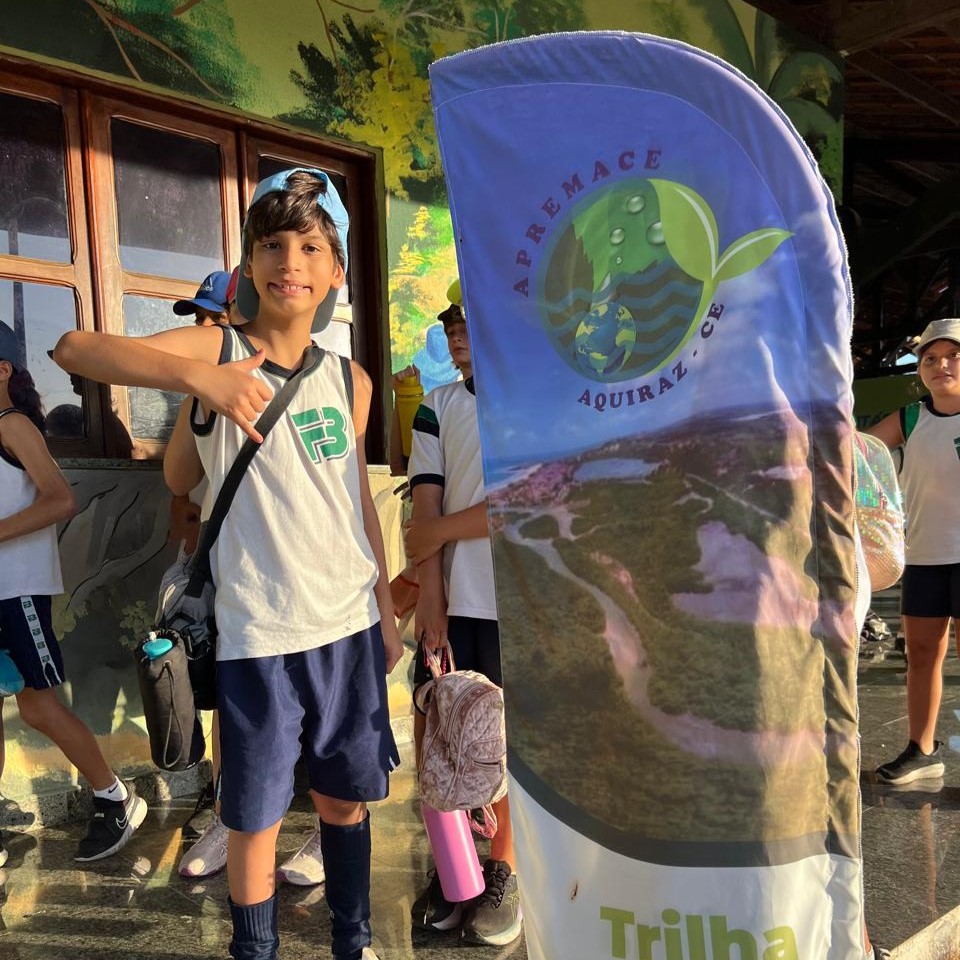 fariasbrito's tweet photo. Os alunos do FB vivenciaram uma experiência única na trilha ecológica, descobrindo de perto as maravilhas da natureza e aprendendo mais sobre sustentabilidade e preservação.

Um dia de muita aprendizagem ao ar livre! 🌳✨ https://t.co/JKFaPwZuDn