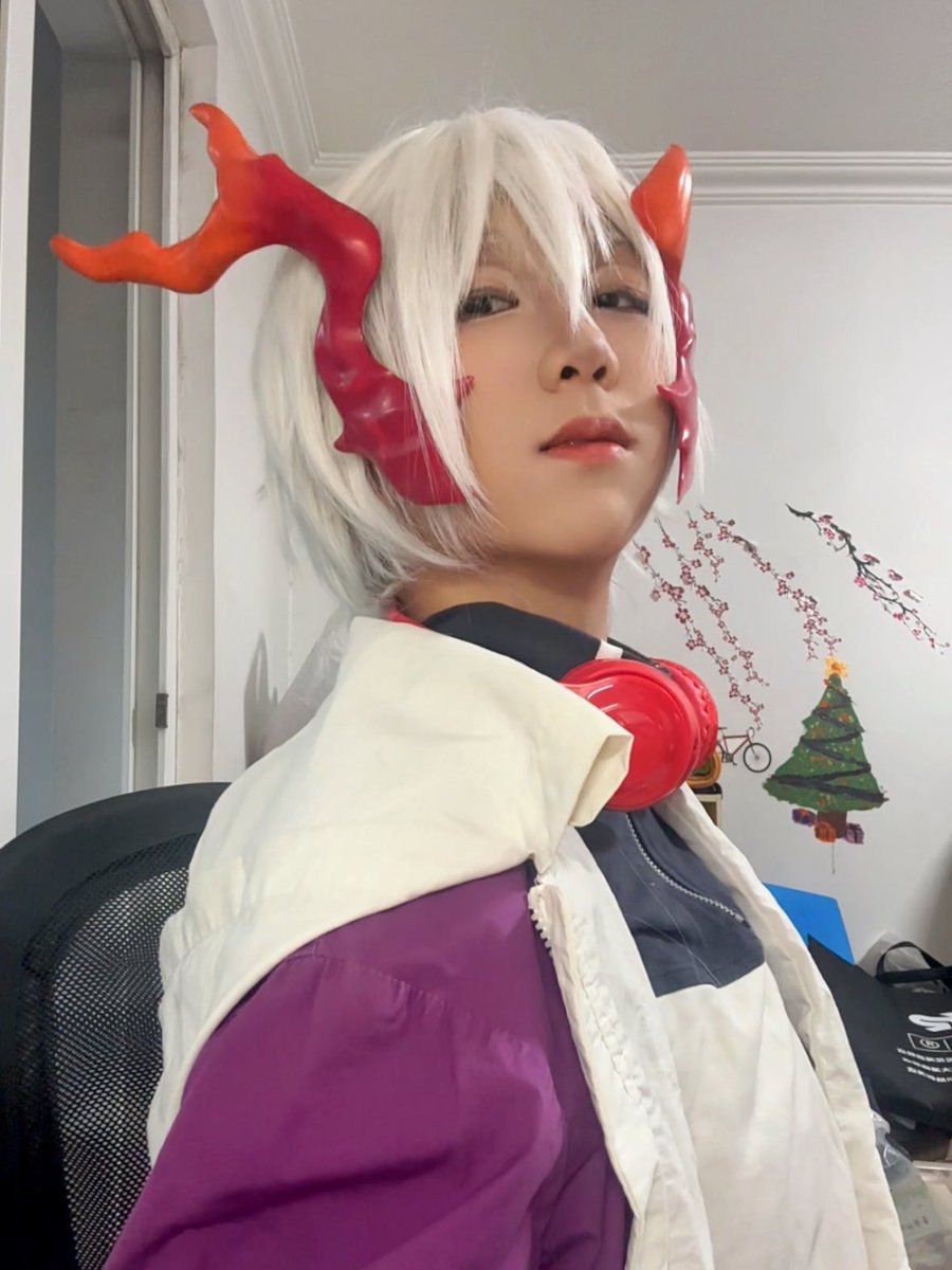 Newtttt1's tweet photo. 茨茨茨茨茨————— https://t.co/xpUELINgzM