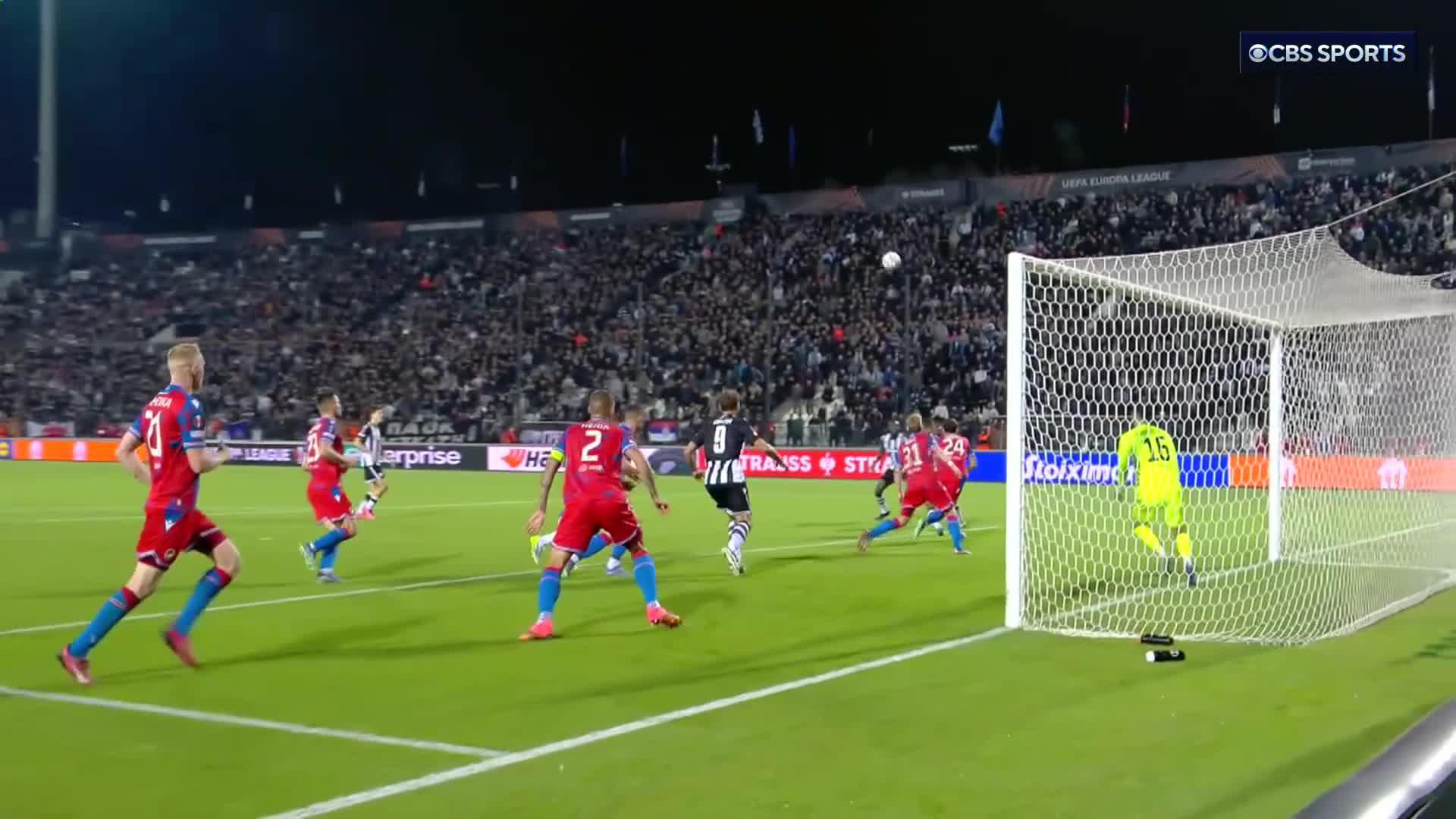 Baba Rahman rescues a home point for PAOK to complete the two-goal comeback 🦸‍♂️