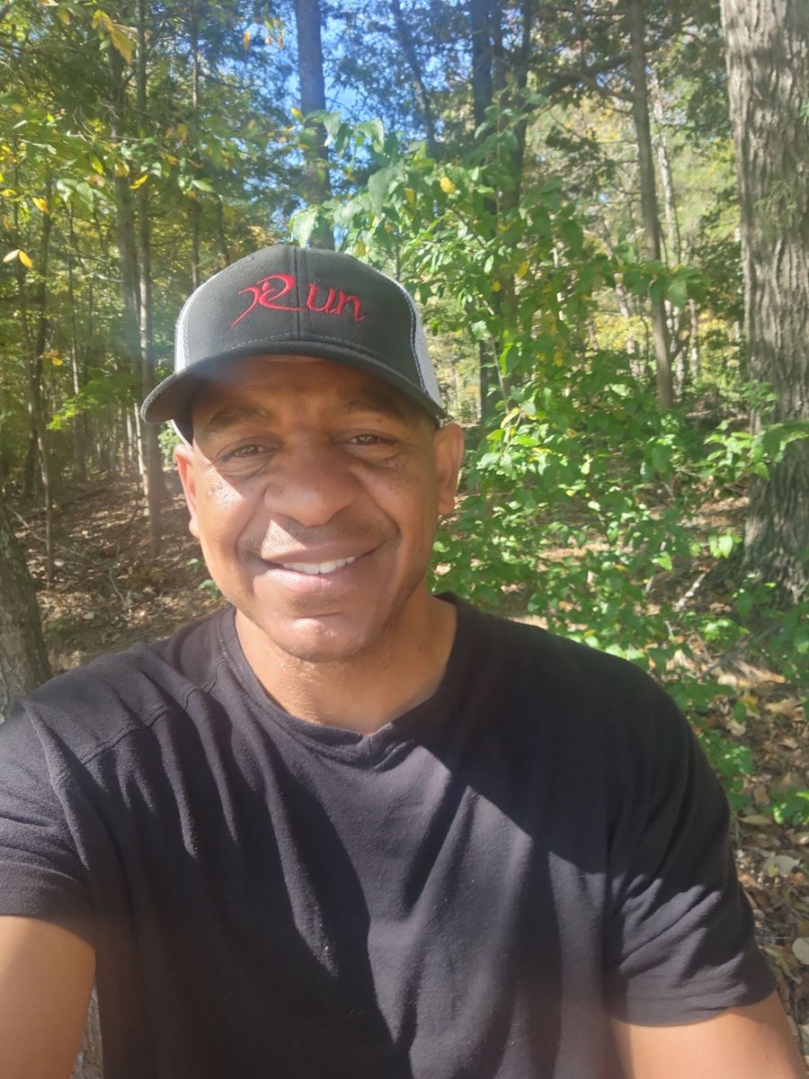 reshapefit's tweet photo. We see it. Run that.  #reshape #reshapefitness #fitness #apparel #caps #brand #lifestyle https://t.co/qJTgLnBOsM