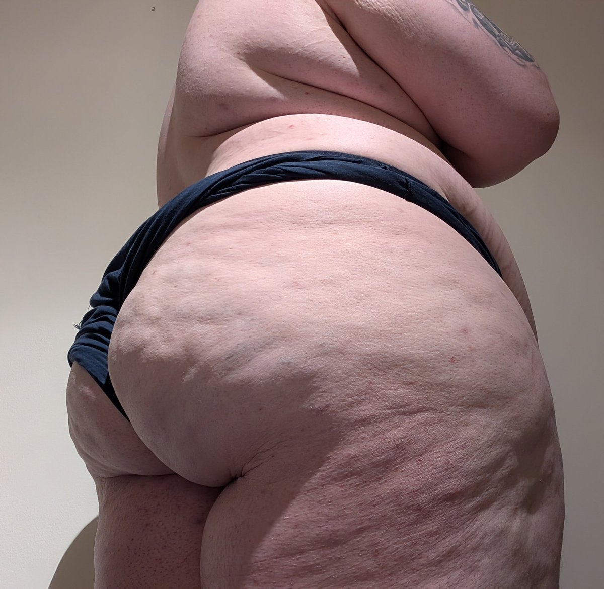 Don't worry, I'm still very ✨thiccc✨.