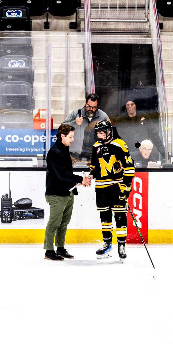 blazerhockey's tweet image. Congratulations to 🔥 prospect Asher Gingras - named Team MB Player of the Game vs BC (1G,2A)
📸 Taylor LaChance