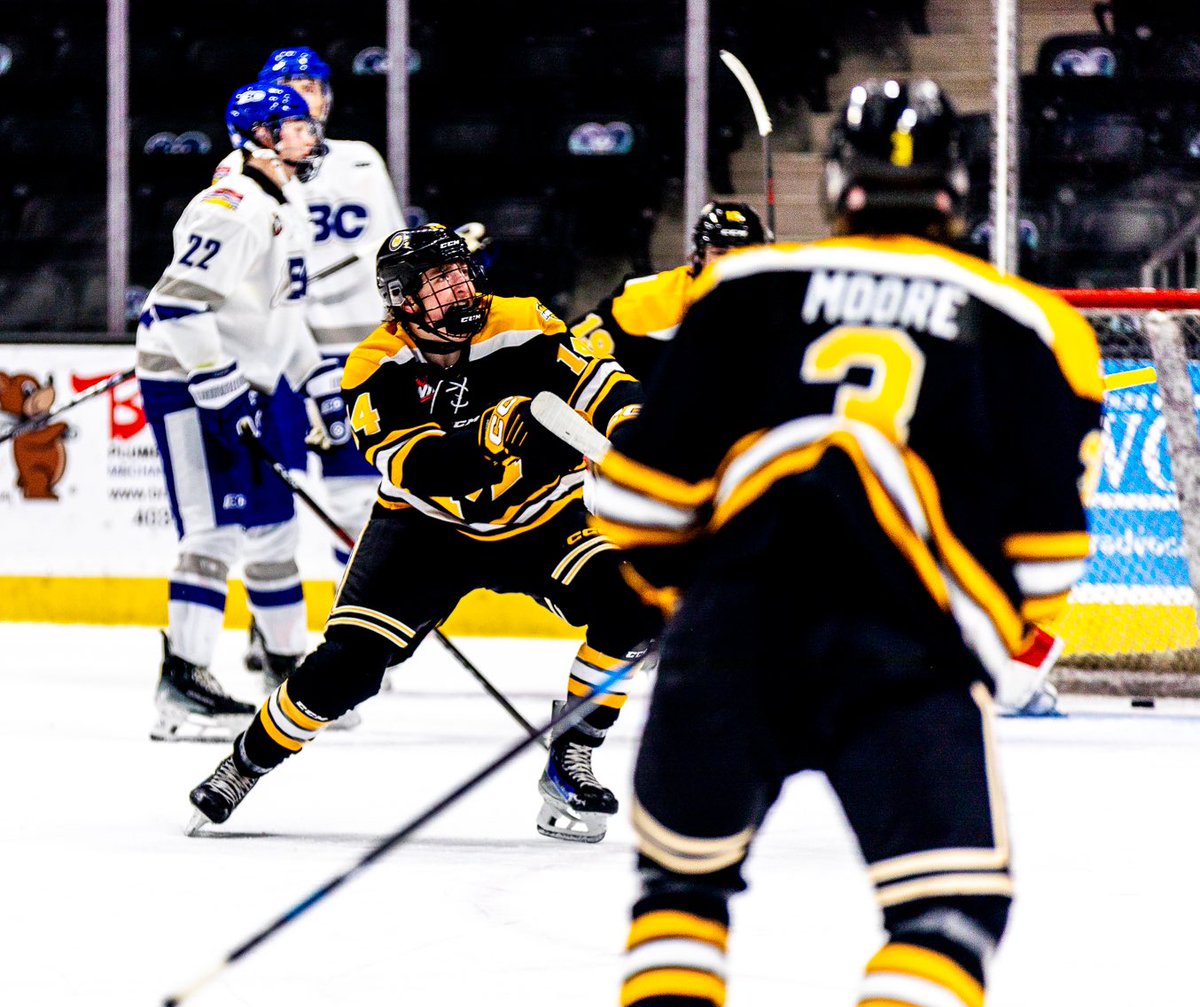blazerhockey's tweet image. Congratulations to 🔥 prospect Asher Gingras - named Team MB Player of the Game vs BC (1G,2A)
📸 Taylor LaChance