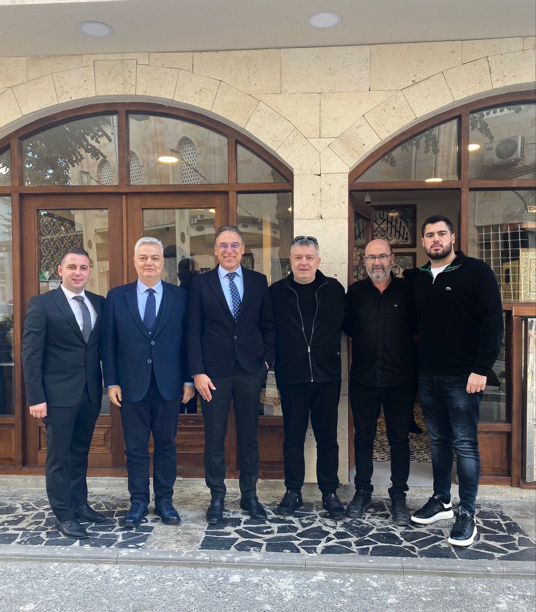 Seramiksan Direktörümüz Sn.Süreyya ÇAĞLAR'a Nazik Ziyareti İçin Teşekkür Ederiz.