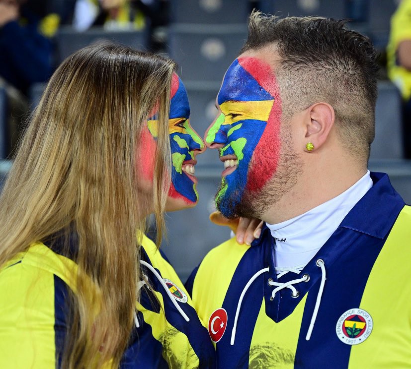 nexustransfer's tweet photo. 📸 Fenerbahçeli taraftarlar https://t.co/lR7hMBjEnE