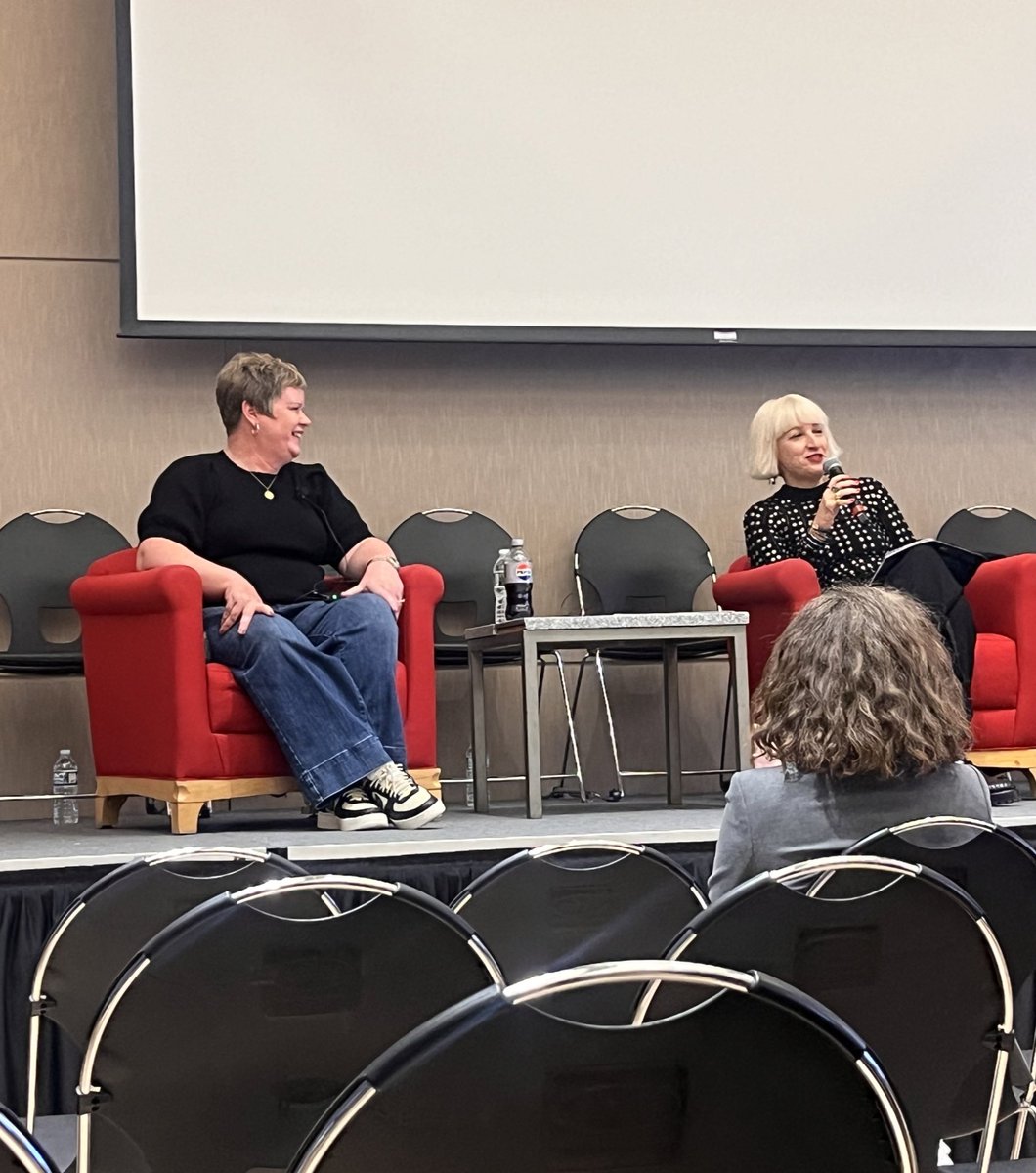 heyraycave's tweet photo. Zizi Papacharissi introduces Director of UX Research at Meta’s Reality Lab Stacy Blasiola to speak on modern day AI technology. 

#uicdigital https://t.co/qxbzpSrQdl
